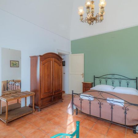 Il Castagnaro Monopoli Apartment Bagian luar foto