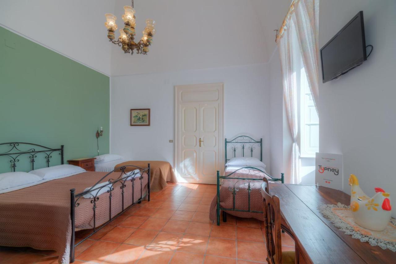 Il Castagnaro Monopoli Apartment Bagian luar foto